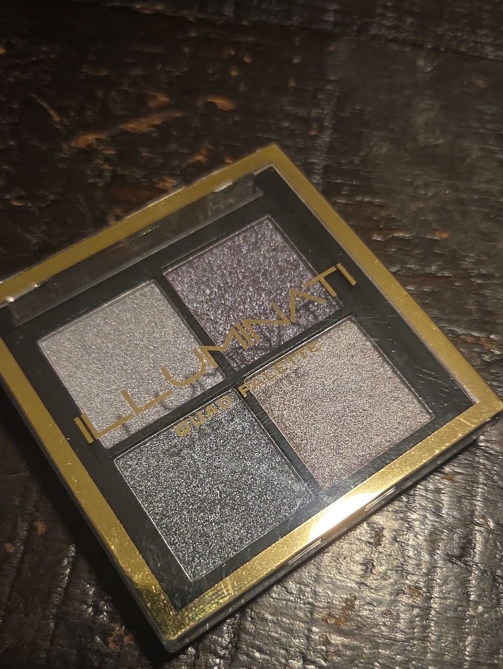 Illuminati Shimmer Eyeshadow Quad - Silver & Lavender Tones
